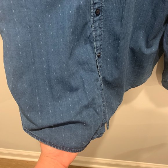 Thomas Dean Long Sleeve Button Up, Blue with subtle Pattern, XL - Picture 3 of 4